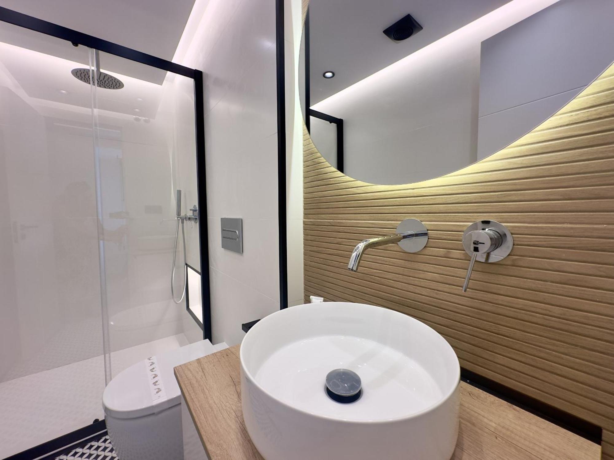 Irreverents Suites Malaga Bagian luar foto